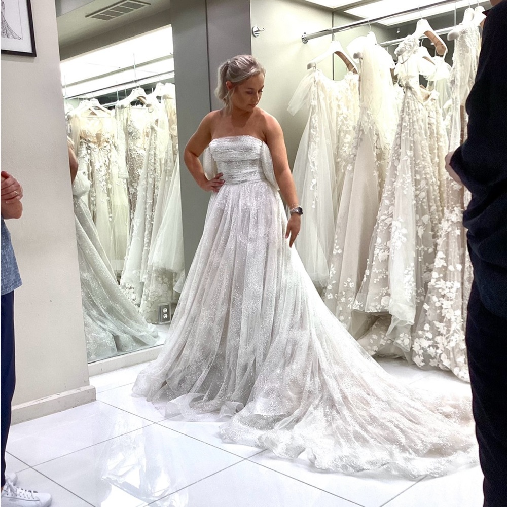 Berta Couture 21-106